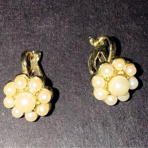Elegant Gold and Cream Pearl clip Earrings